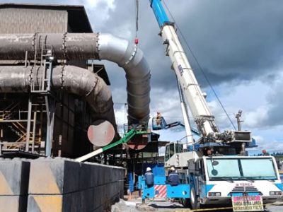 Descarga y Posicionamiento de Grúas — Puerto Antioquia (Kai Yan Industriales)