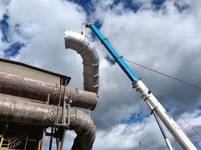 Descarga y Posicionamiento de Grúas — Puerto Antioquia (Kai Yan Industriales)